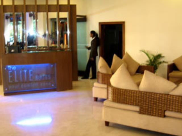 Hotel The Elite Suites Pune Oda fotoğraf
