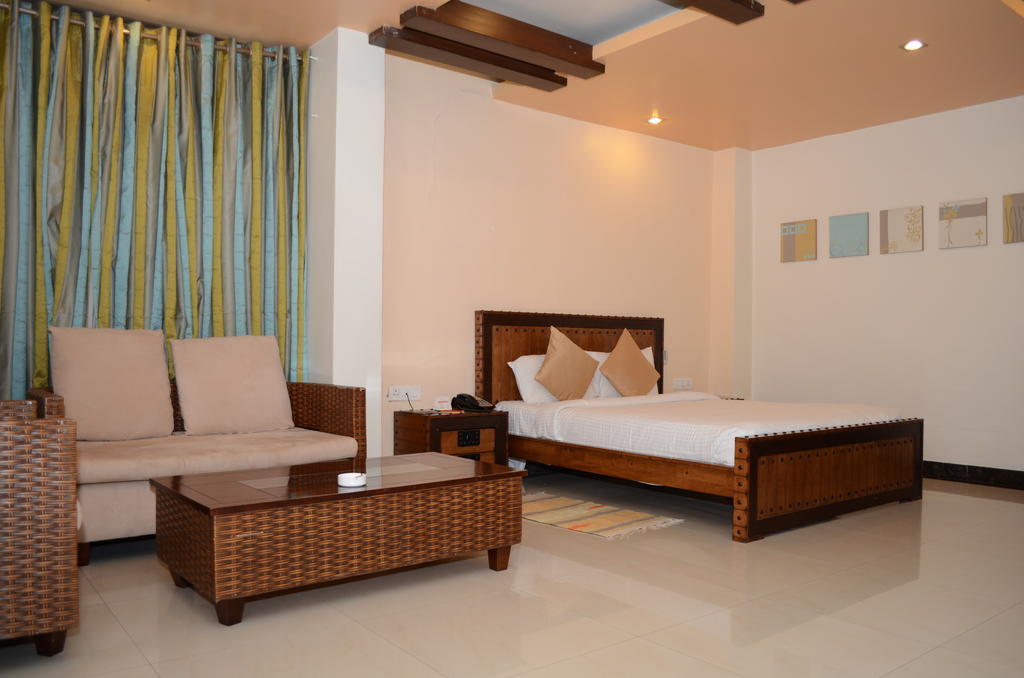 Hotel The Elite Suites Pune Dış mekan fotoğraf