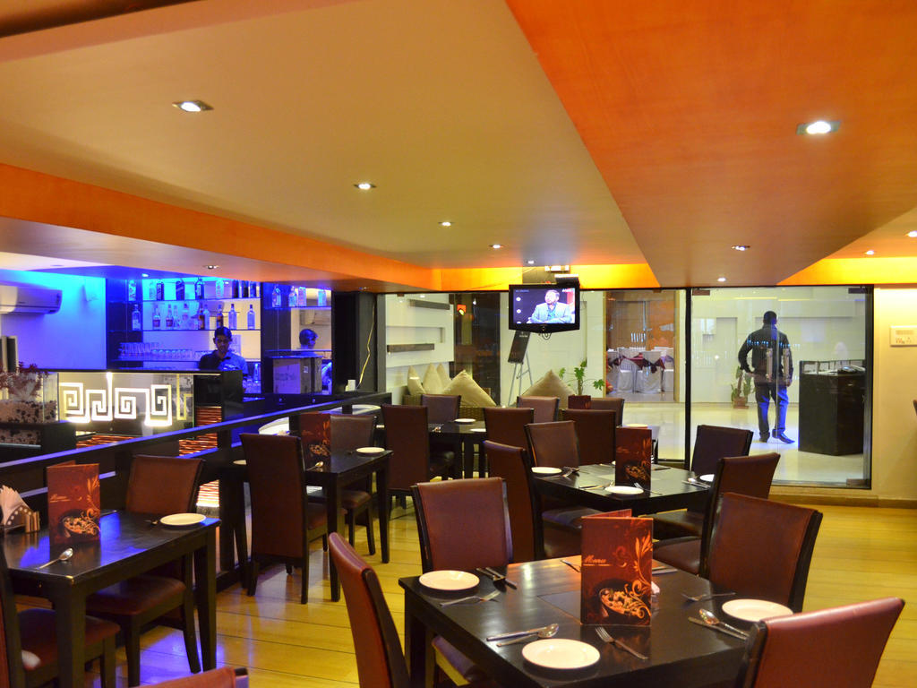 Hotel The Elite Suites Pune Dış mekan fotoğraf